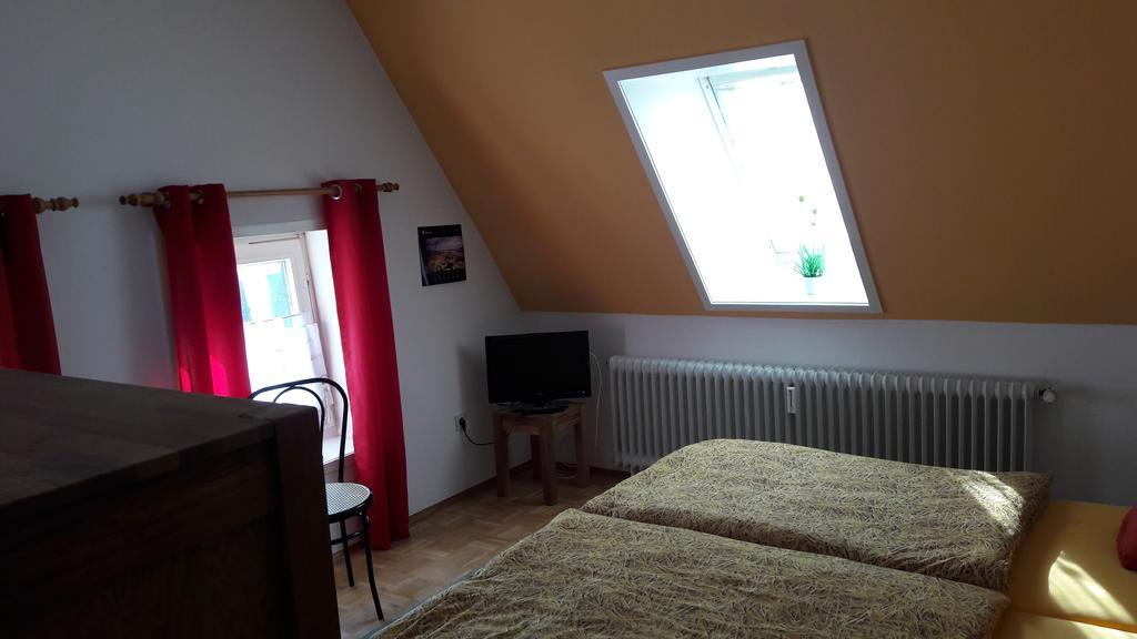 Gasthof Altes Farmhaus Und Apartment Lienen Room photo